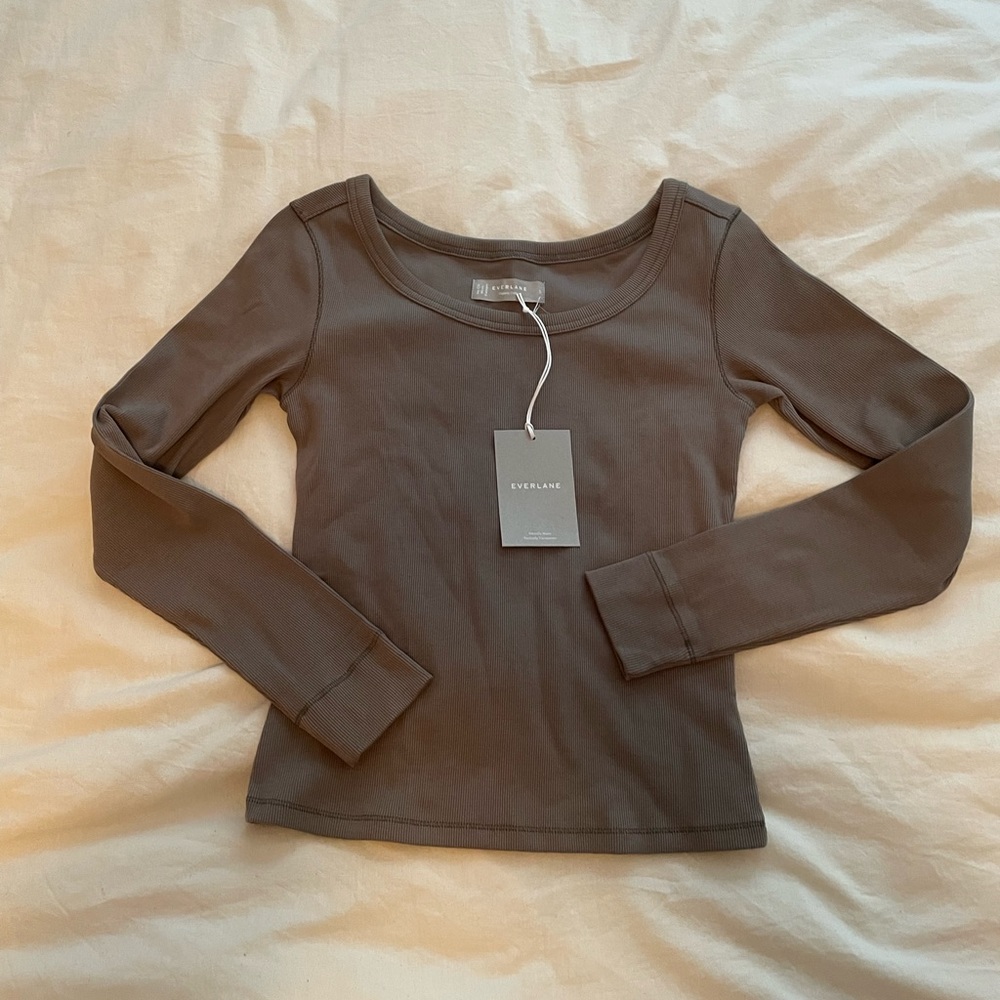 Everlane Long Sleeve Ribbed T-Shirt
